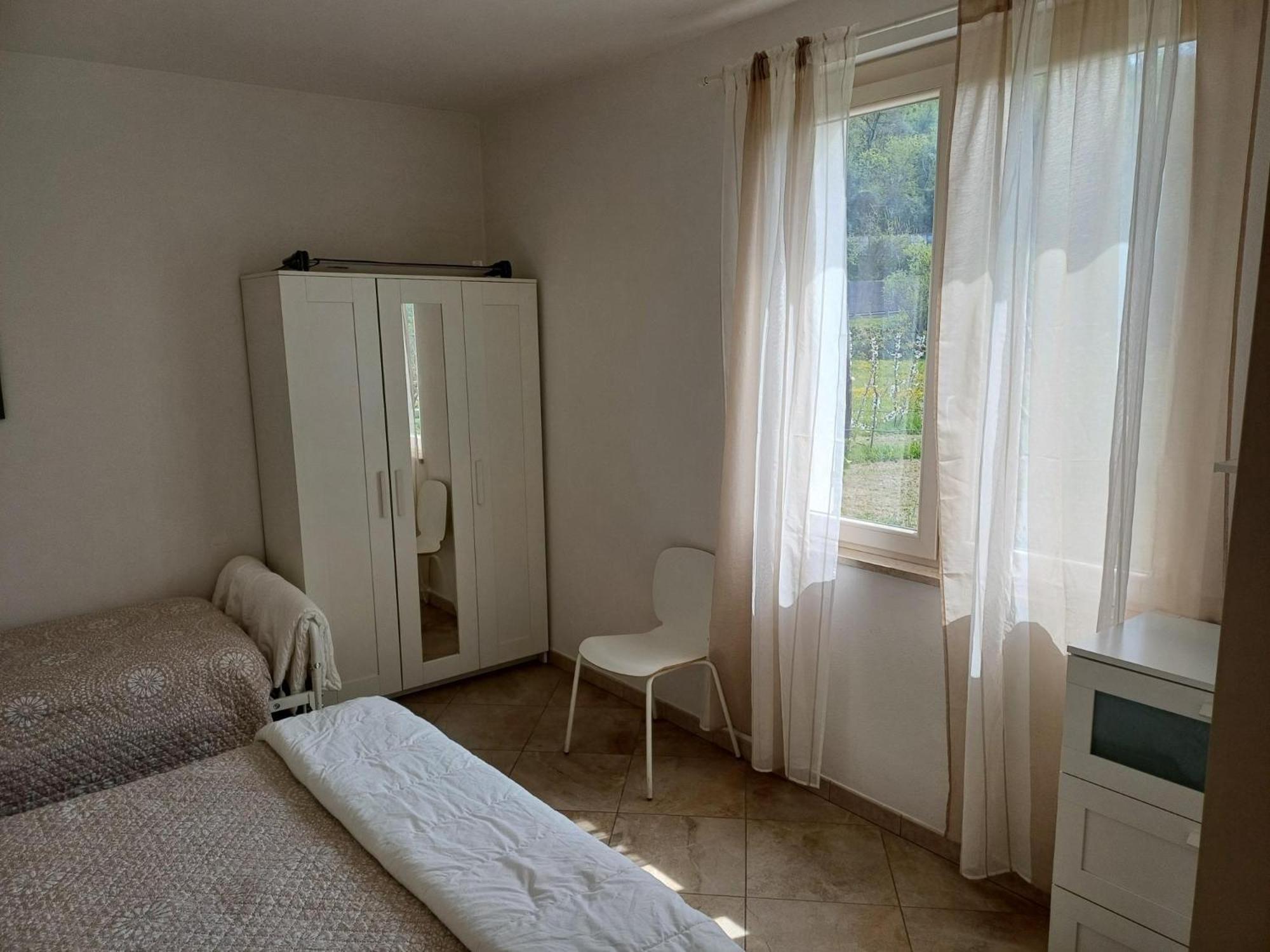 Cascina Legnago Bilocale A 6 Chilometri Da Salo' Apartamento Villanuova sul clisi Exterior foto