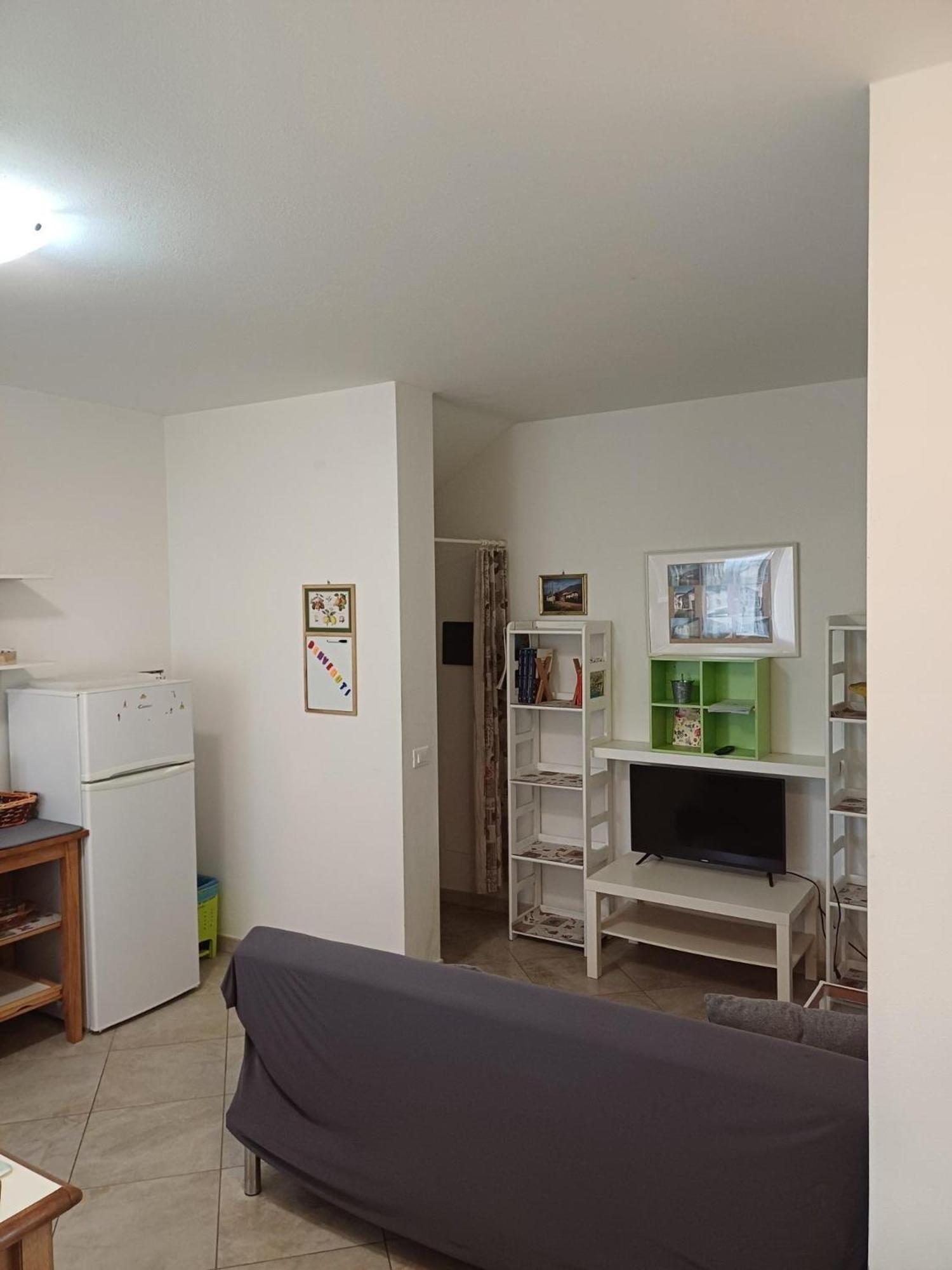 Cascina Legnago Bilocale A 6 Chilometri Da Salo' Apartamento Villanuova sul clisi Exterior foto