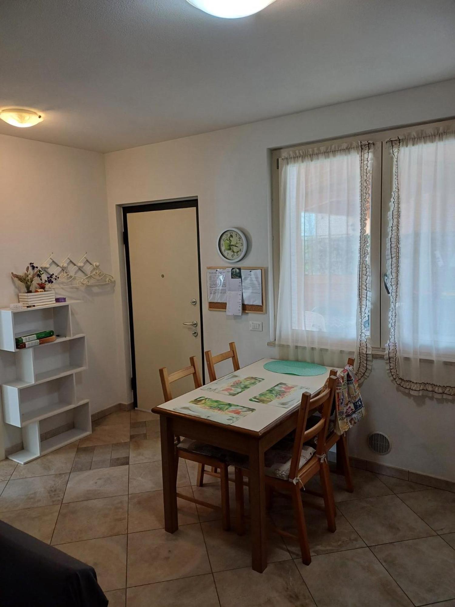 Cascina Legnago Bilocale A 6 Chilometri Da Salo' Apartamento Villanuova sul clisi Exterior foto