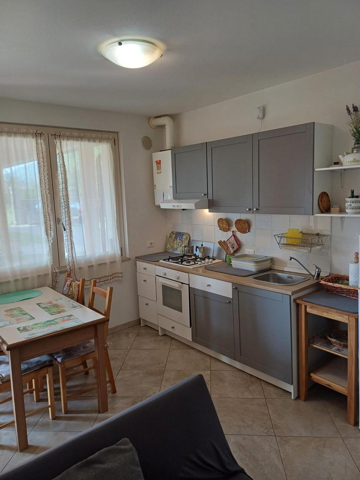 Cascina Legnago Bilocale A 6 Chilometri Da Salo' Apartamento Villanuova sul clisi Exterior foto